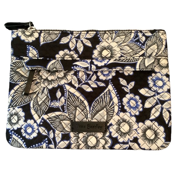 Vera Bradley Snow Lotus Winter Crossbody Neutral Black White Retired Pattern - Picture 1 of 8